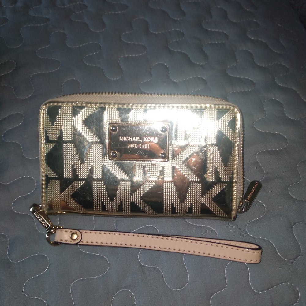 Michael Kors gold wallet